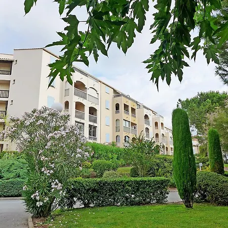 Le Lagon Bleu Apartment *